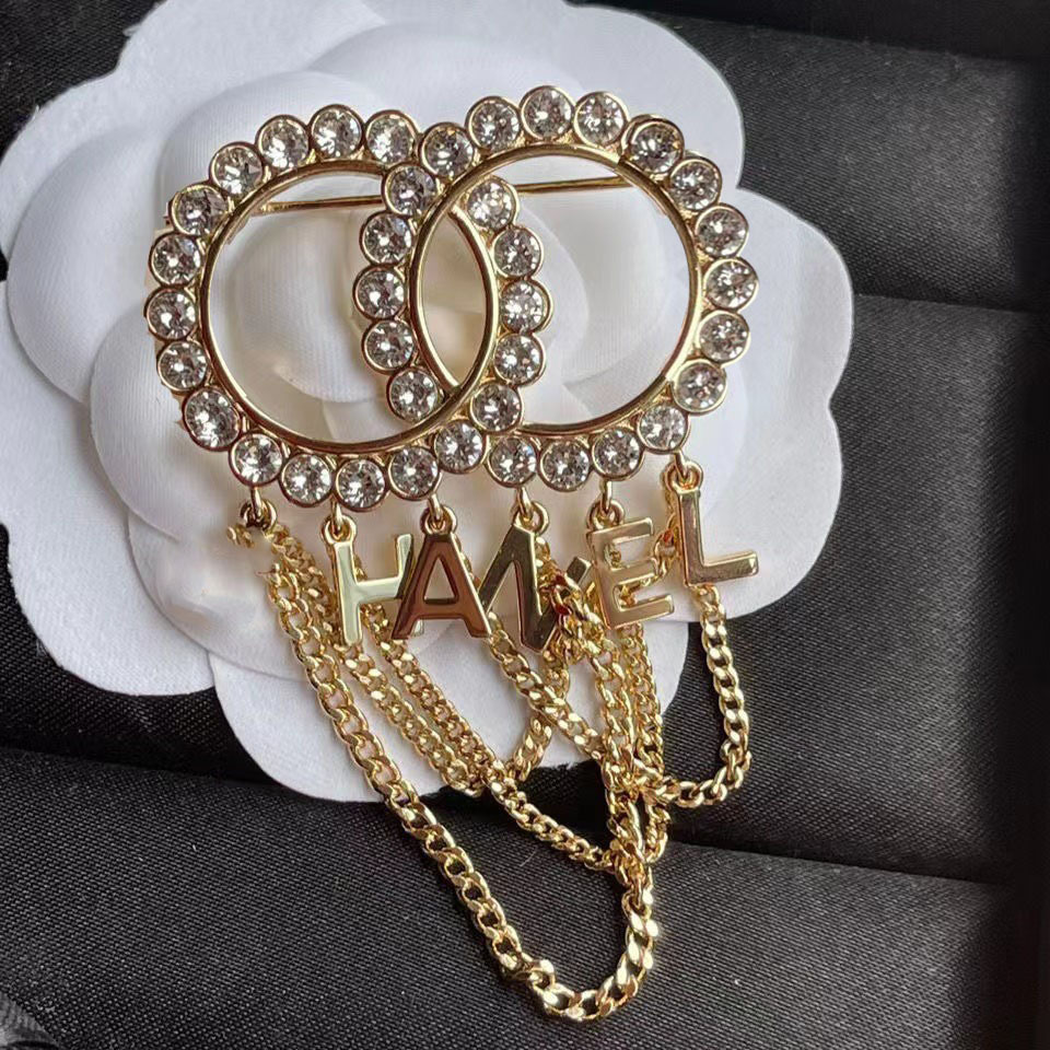 Fashion Designer Brand Letter Brooches Gold Plated Silver Steel Seal High Quality Women Men Jewelry Pearl Brooch Pin Marry Christmas Party Gift Accessorie 20Style