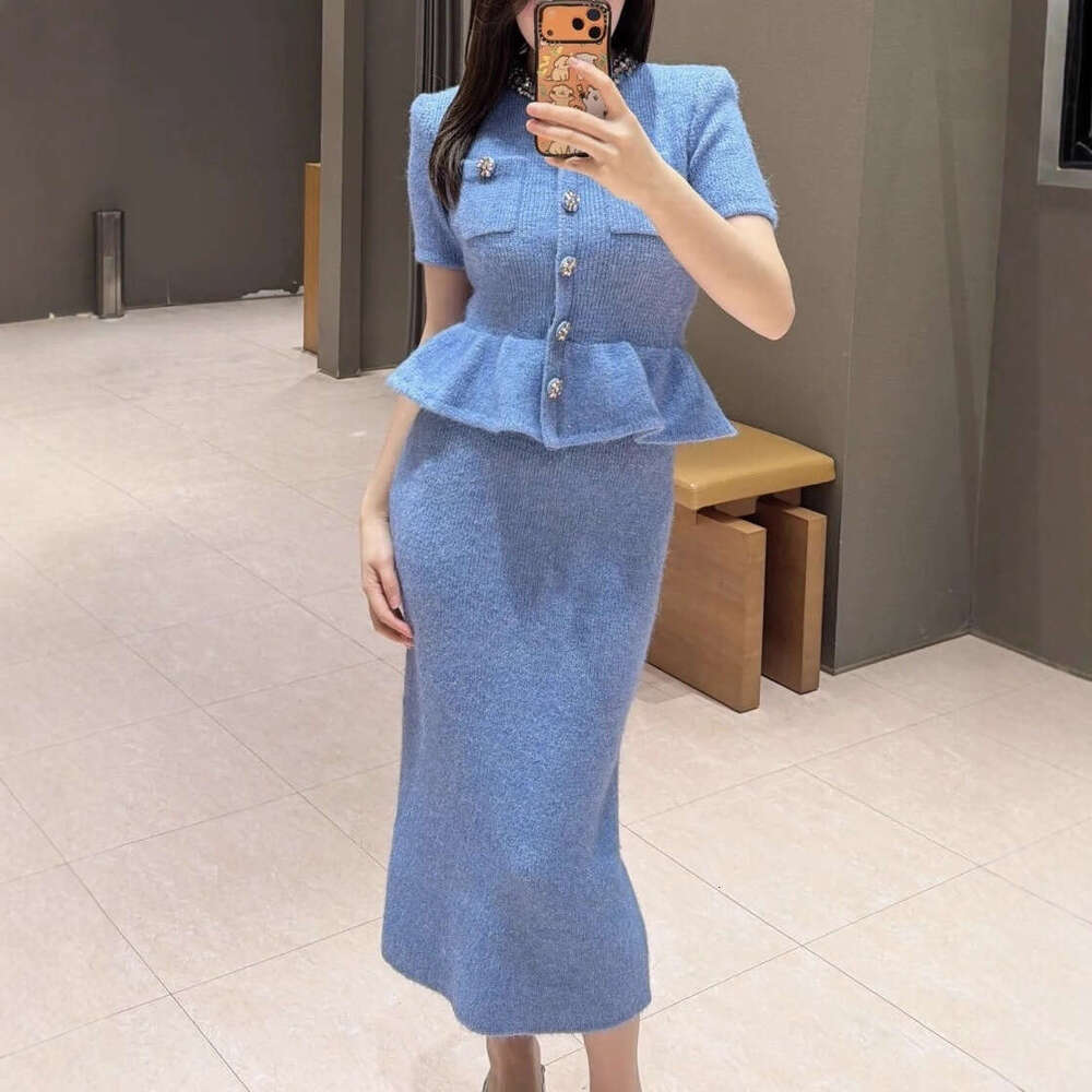 2026 French Niche Autumn Winter Luxury Style Rhinestone Embellished Ruffled Long Knitted Dress