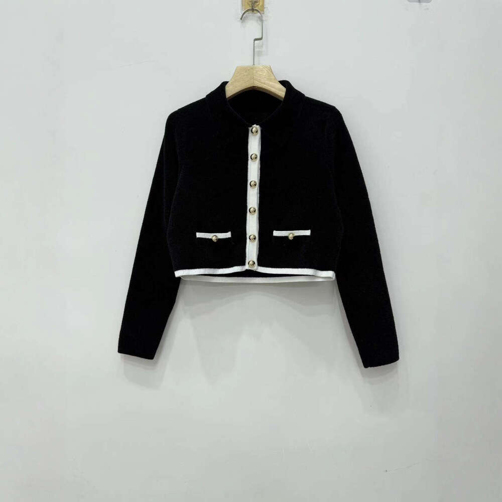 French Elegance 2026 Autumn New Black and White Color-Block Slim Knitted Sleeveless Dress + Turn-Down Collar Short Cardigan Jacket