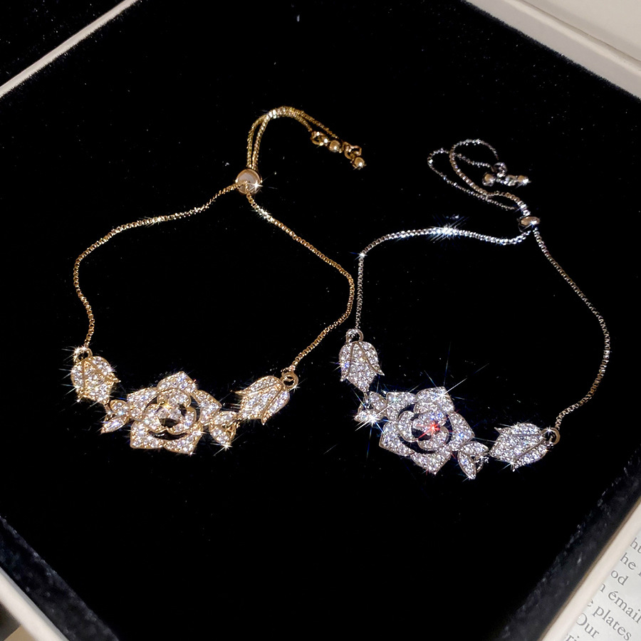 French Style Super Shiny Zircon Flower Elegant Sweet Niche Temperament Versatile Bracelet Light Luxury High-end Feel Women's Jewelry