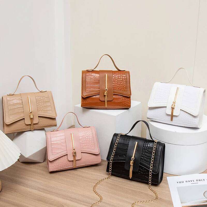 Xijiangren Fashion PU Leather Bags For Women Alligator Pattern Armpit Handbag Tassel Female Chain Small Underarm Messenger Bag Purse