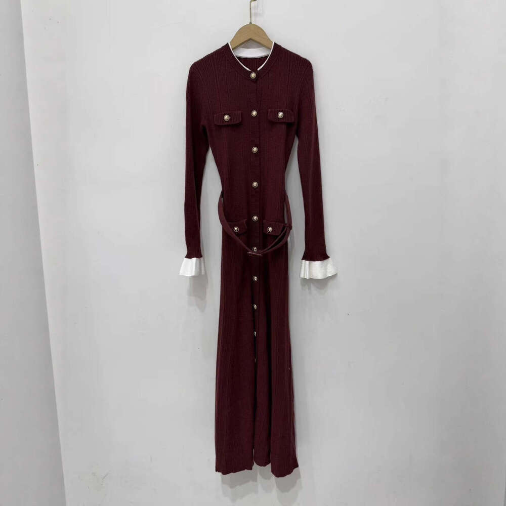 2026 Autumn Winter New French Niche Style Elegant Fashion Slim Fit Single-Breasted Long Sleeve Dress
