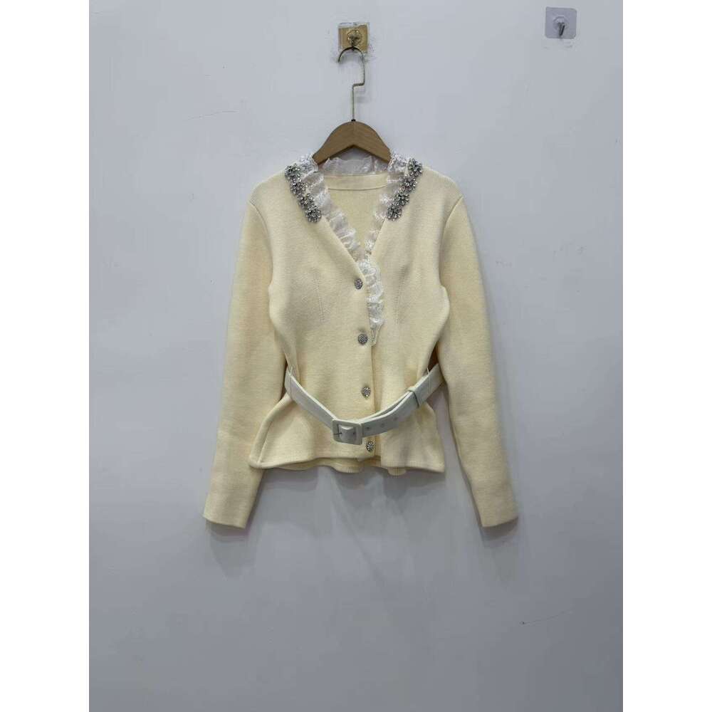 French Niche 26 Autumn New Elegant Socialite Style V-neck Lace Rhinestone Knitted Cardigan Jacket Top