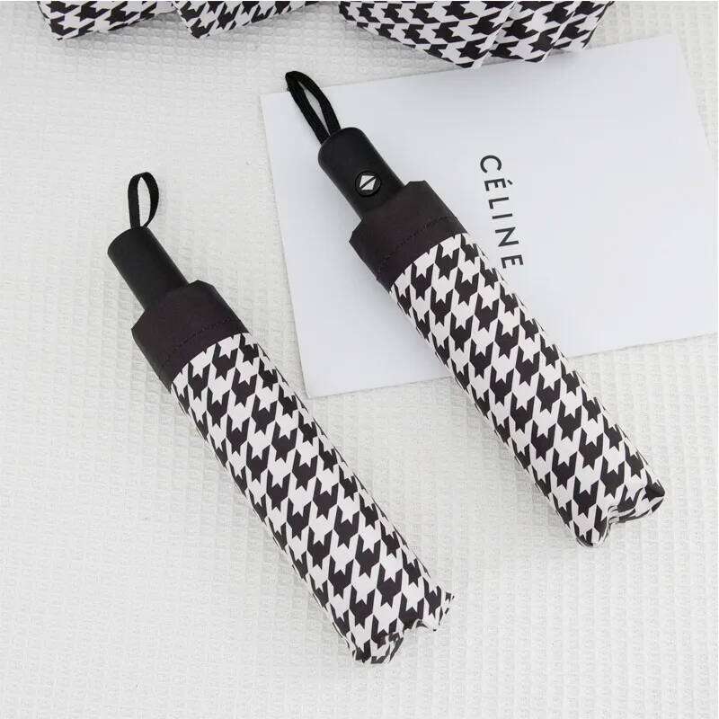 Home Decor Umbrella Windproof Rainproof Portable Folding Umbrella Fashionable British Style Houndstooth Pattern for Home Use Living Room Decoration St