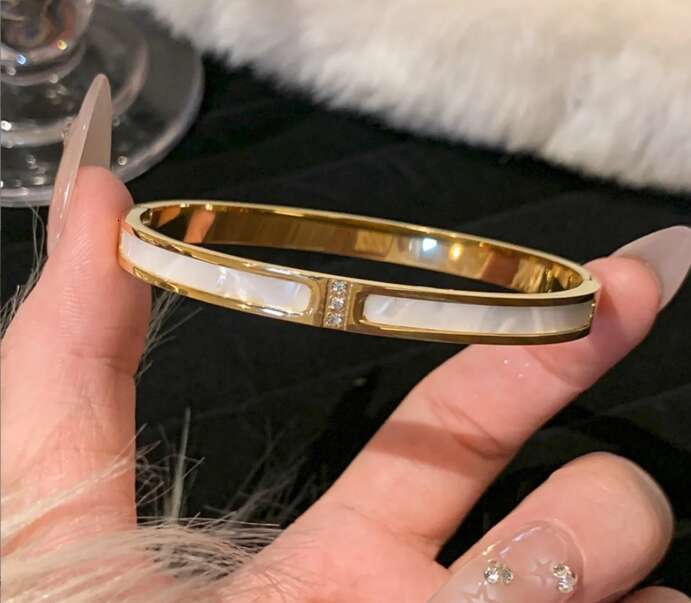2026 New Designer Necklace for Women Original Jewelry Gold Titanium Steel Zircon Couple Light Luxury Bracelet