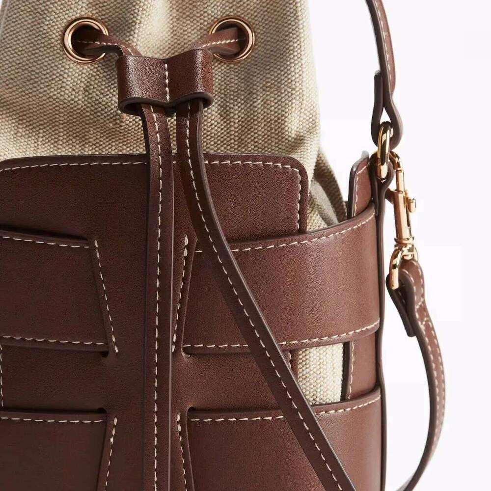 Xijiangren Fashionable Crossbody Bucket Bag, Luxury Design Hollow Out Handbags, Women's Leisure Outdoor Small Shoulder Handbags