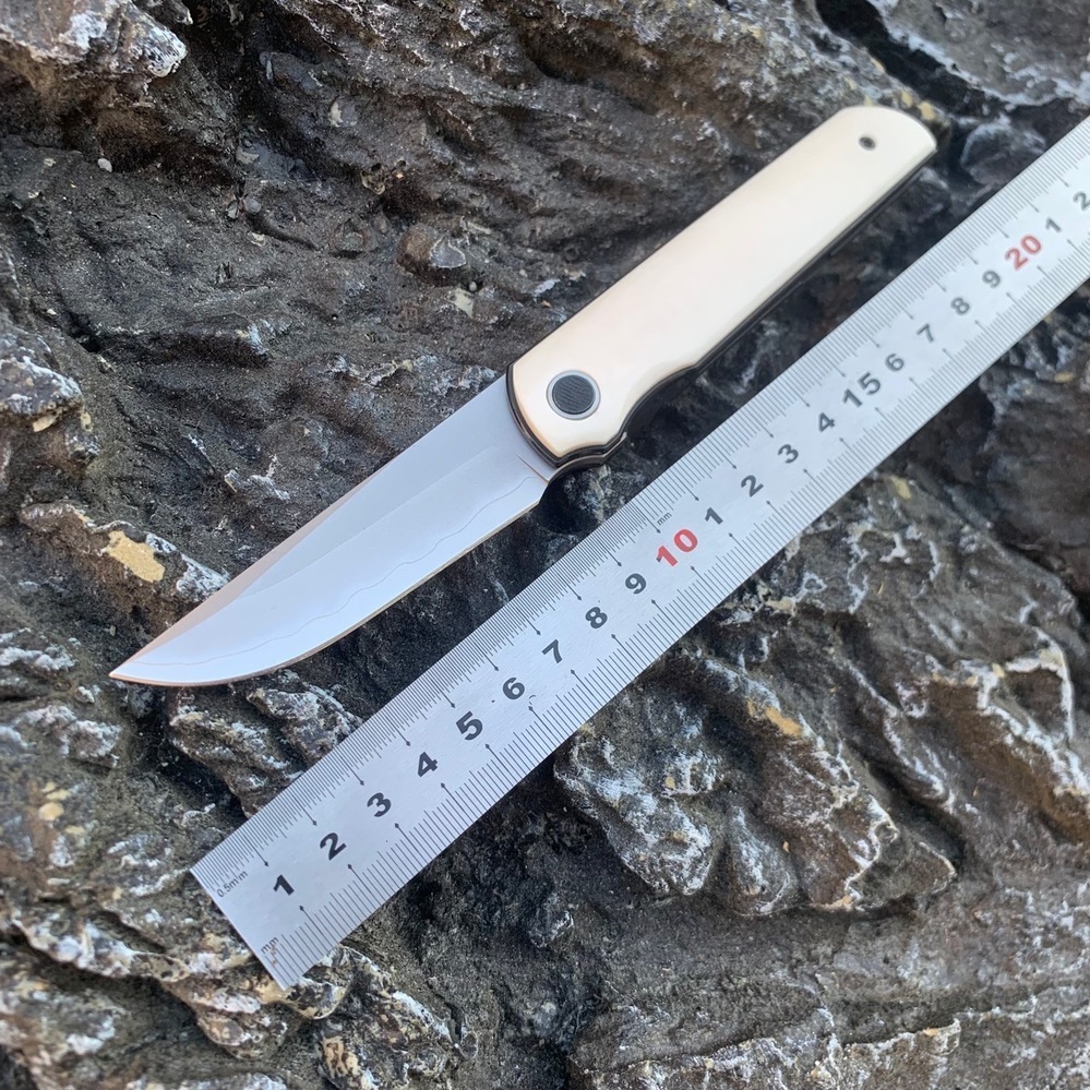 TRSKT Flipper Knife,Tactical Pocket Knives,Cool Camping Folding Knife,Unboxing Edc Tool ,Resin Handle,60Hrc Blade Droshipping
