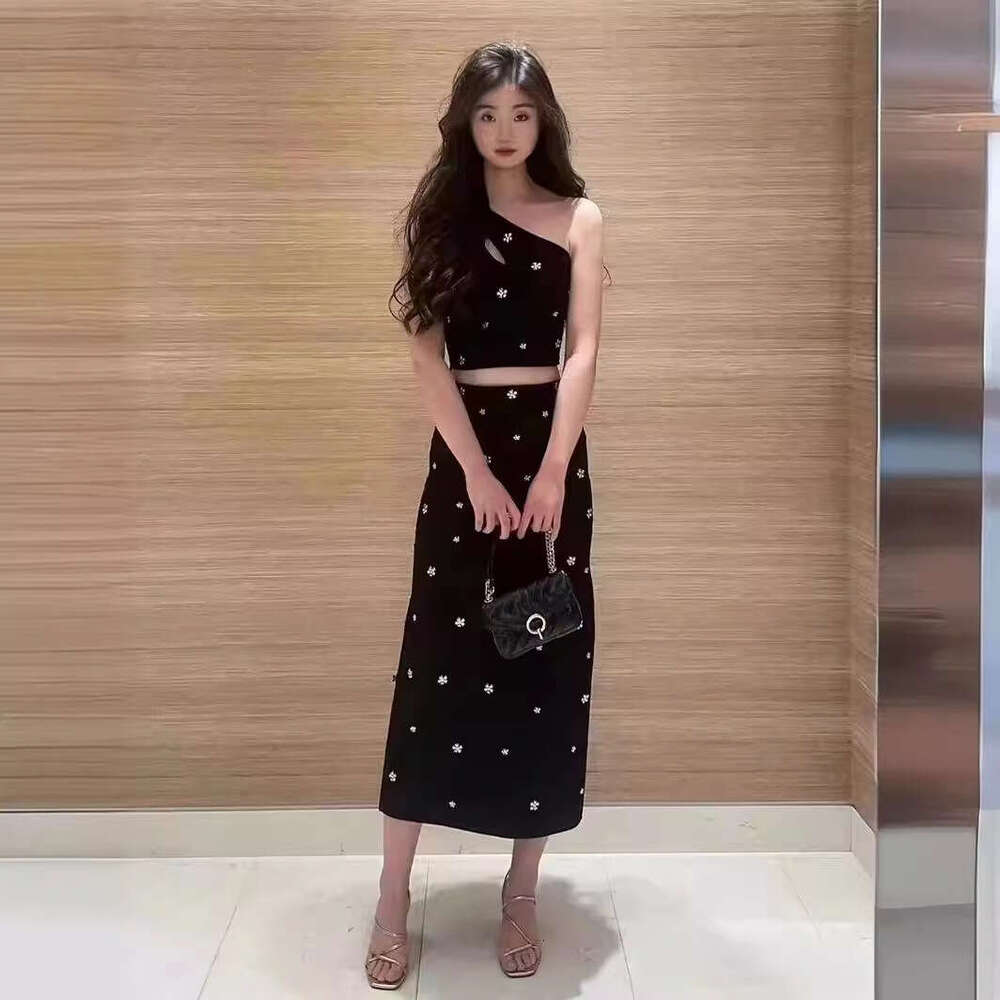 2026 Spring Summer Floral Pendant Black S Home Off-Shoulder Knitted Camisole Mid-Length Skirt Set for Women