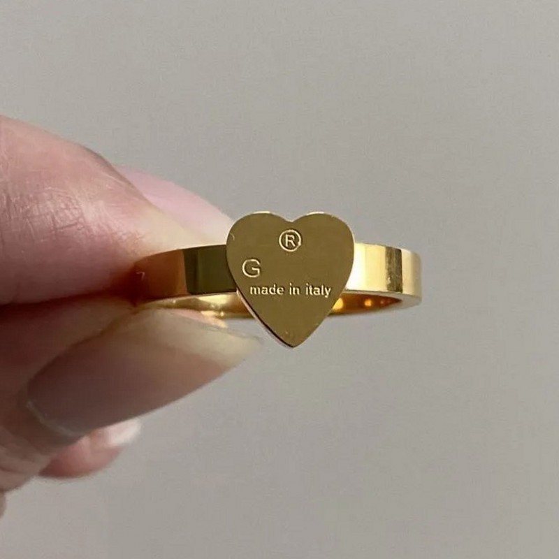 Top Quality Extravagant Simple heart Love Ring 3 Colors Stainless Steel Couple Rings Fashion Women Designer Jewelry Lady Party Gifts