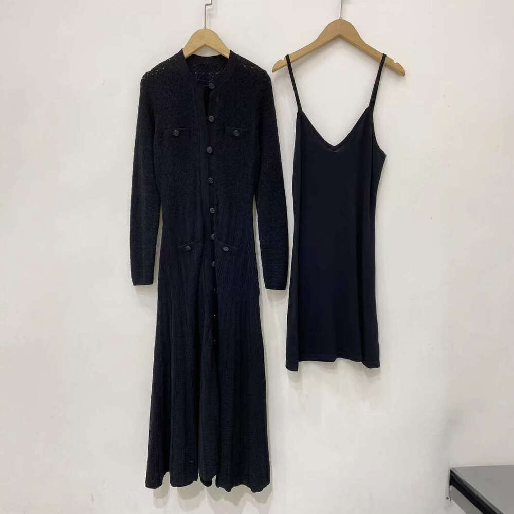 S French Niche 2026 Autumn New Hepburn Style Black Hollow Knitted Button Slim Fit Dress Long