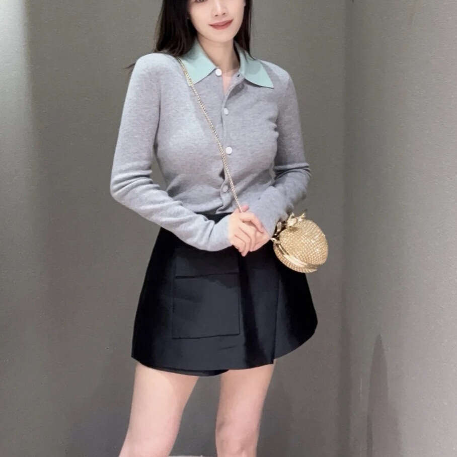 2026 Early Autumn New French Niche Color-Block Turn-Down Collar Slimming Long-Sleeve Knitted Cardigan Top