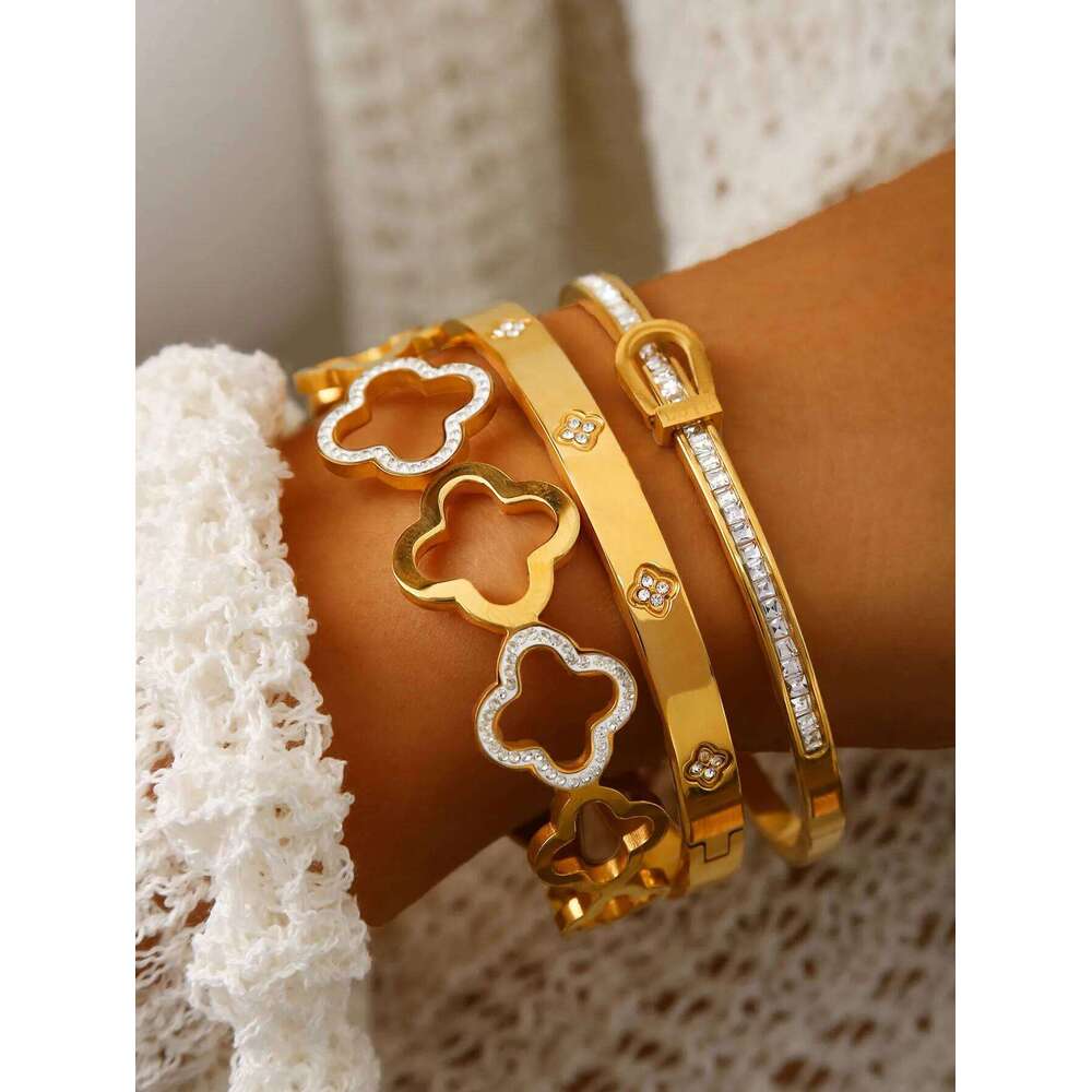 Jewellery Bracelet Stainless Steel Gold Plated Korean Light Luxury with Horseshoe Buckle Four Leaf Clover Flower for Party Daily Wear Gift High Qualit - view 3