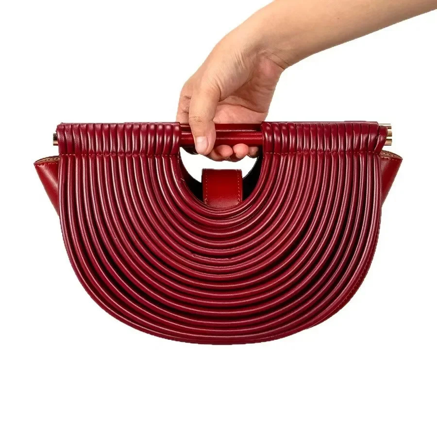 2026 Handbags for Women Gold Handwoven Noodle Bags Half Round Pulled Hobo Silver Evening Clutch Bag 260112