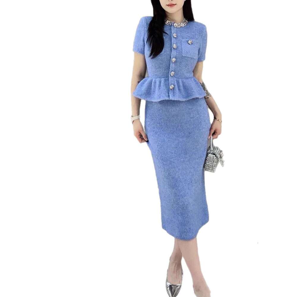 2026 French Niche Autumn Winter Luxury Style Rhinestone Embellished Ruffled Long Knitted Dress