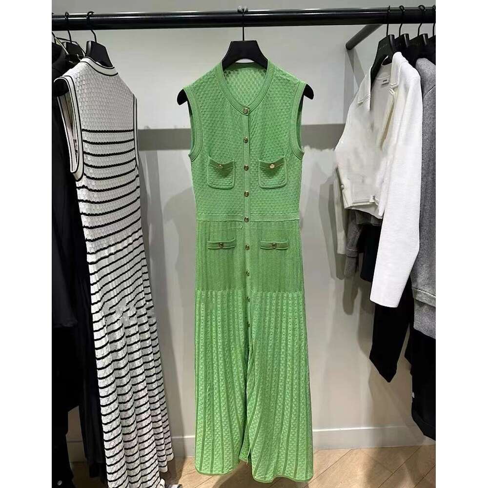 French Style S Brand 2026 Spring Summer New Round Neck Sleeveless Knitted Dress Mid-Length