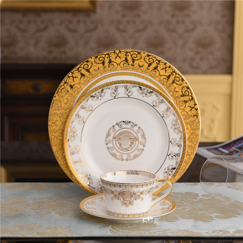 Elegant Dumesa Dinner Plate Collection with Bone China Quality Ideal for Steaks and Cakes