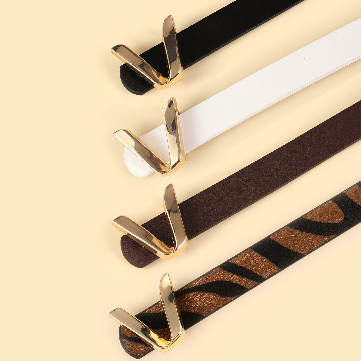 Luxury Brand Designer Belt New Snap Buckle Women's Belt Simple PU Belt For Suit Dress Jeans Fashion Versatile Decorative Belt