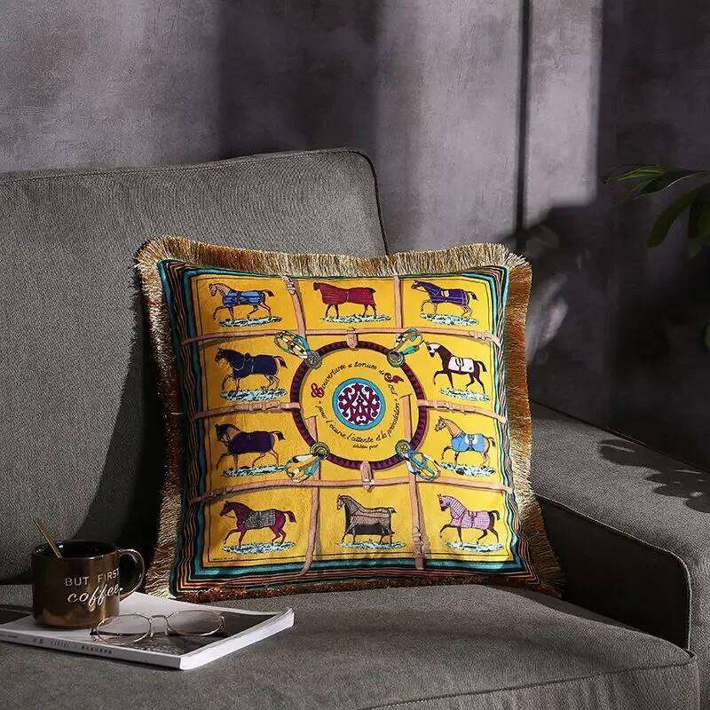 Luxury Velvet Tassel Pillow Cover with Horse Carriage Print Double Sided Soft Cushion Case for Sofa and Bed Decorative Home Bedding Accessories Elegan