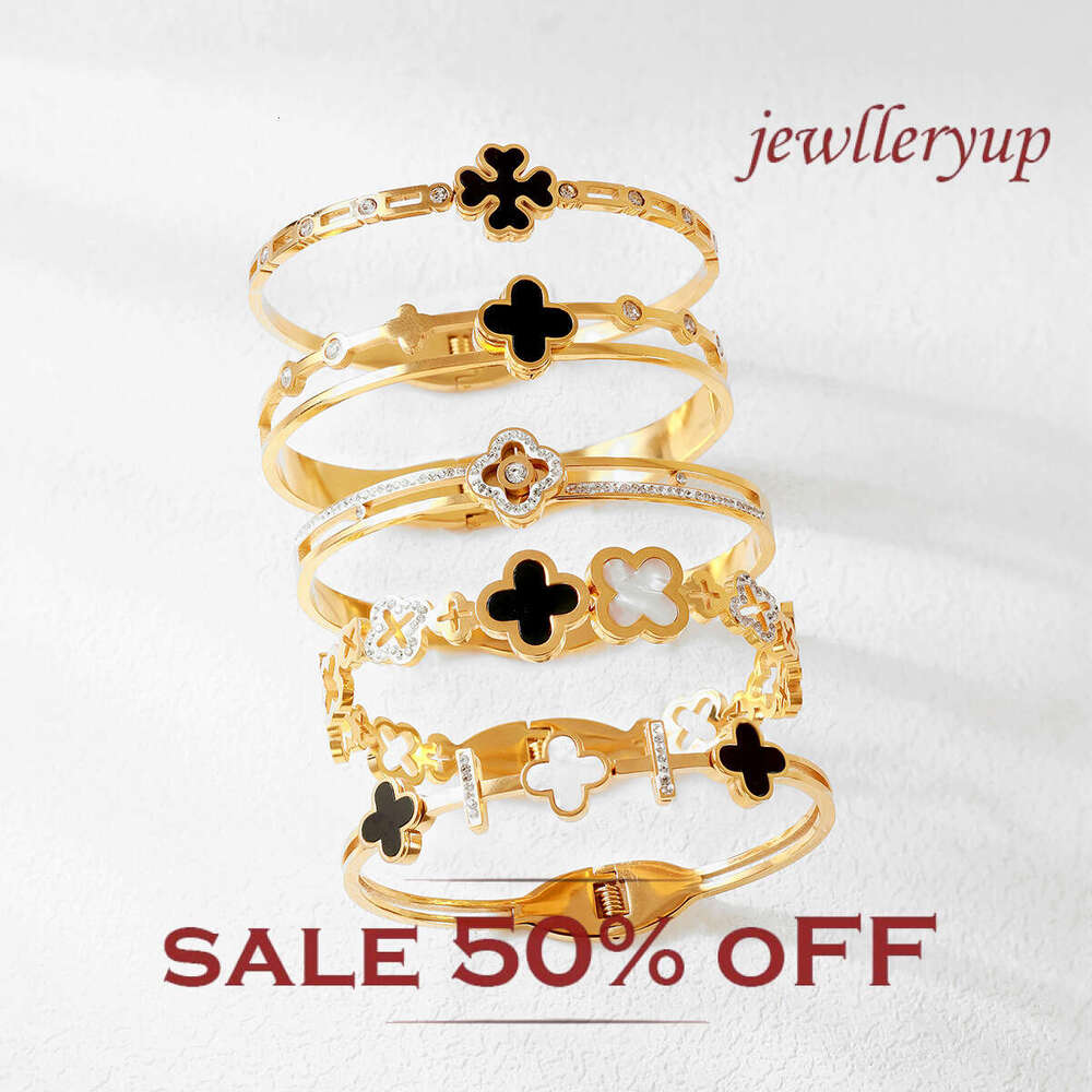 Stainless steel lucky clover bracelet, women's gold-plated accessories, high-end non fading jewelry, thoughtful gifts symbolizing good luck