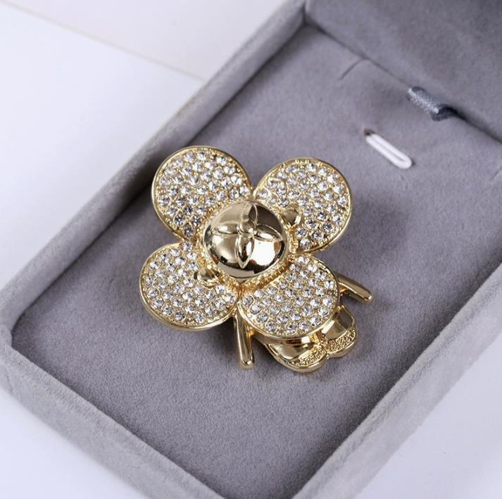 Newest Luxurys Desi… - image