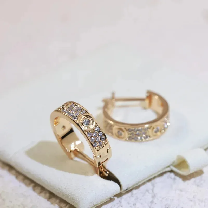Earrings Designer luxury earring gold Small Circle for Women New Hot Selling High End Elegant Simple Hoop Earrings Clips Ear Jewelry