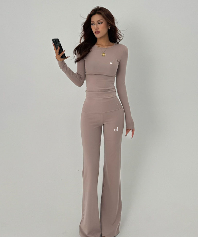 Women Sporty Fiess set Tracksuit Letters Print Sleeve Bandage Tops and Skinny Long Sweat Pants Matching Sets Club Outfit Alosuit