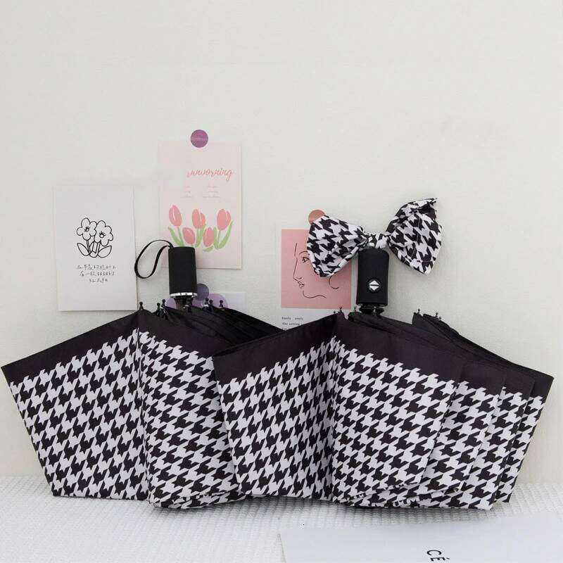 Home Decor Umbrella Windproof Rainproof Portable Folding Umbrella Fashionable British Style Houndstooth Pattern for Home Use Living Room Decoration St