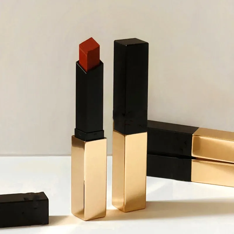 luxury Designer womens small gold bar Lipstick16 colors 2.2g ROUGE A LEVRES lipstick retro red lipstick fill light artifact y letter