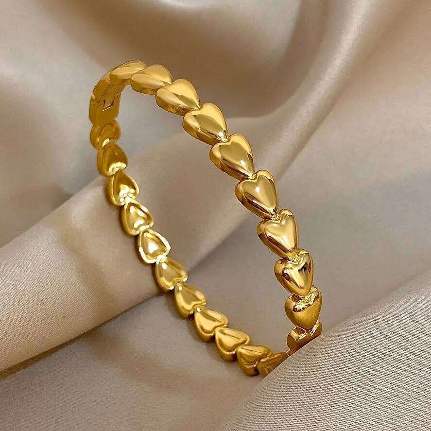 Chic Heart Patchwor… - image