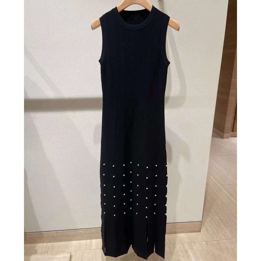 Fadan S Home 26 Spring Summer Elegant Mature Style Tassel Edge Pearl Decor Waist-Cinching Sleeveless Mid-Length Knitted Dress