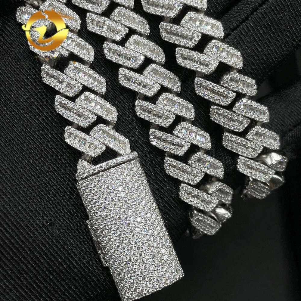 High-Quality Jewelry Box Clasp S925 24mm Iced-Out Hip-Hop VVS Baguette Moissanite Diamond Miami Cuban Men's Link