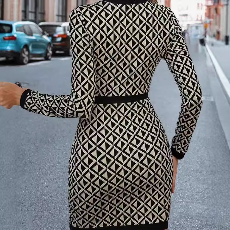 Luxury Brand Designer Clothes 2024 Women's Fashion Autumn Winter New Style Long Sleeve Knitted Dress Elegant