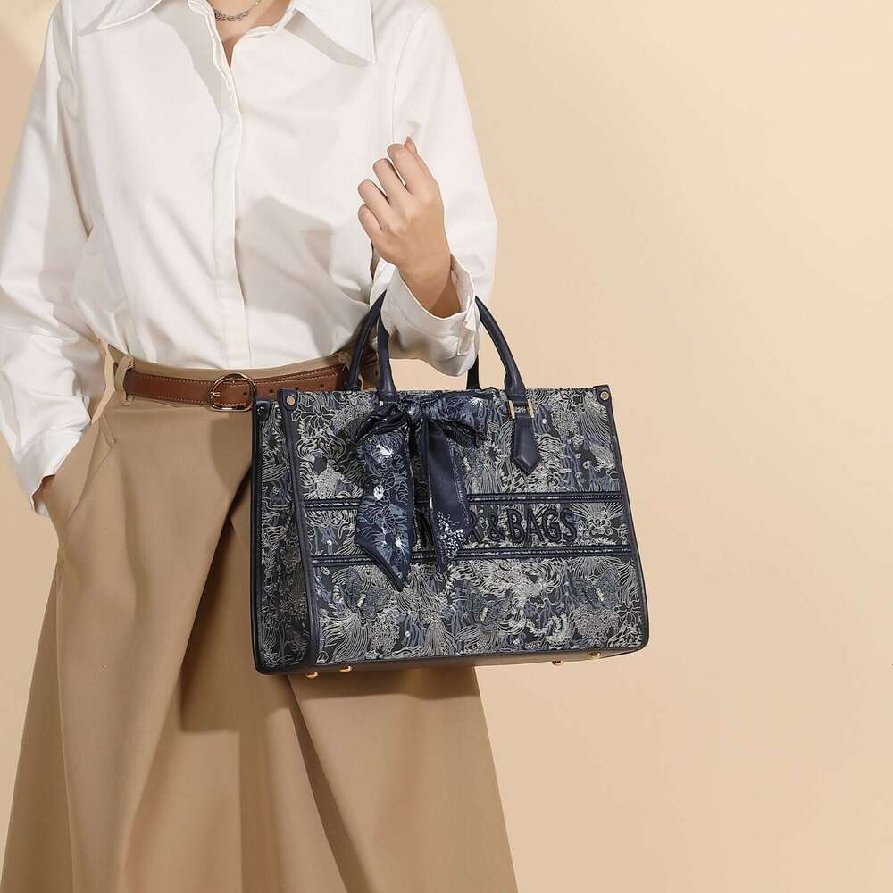 Brand 2026 New Genuine Leather Commuter Large Capacity Handheld Shoulder Tote Bag Women's One Piece Dropshipping