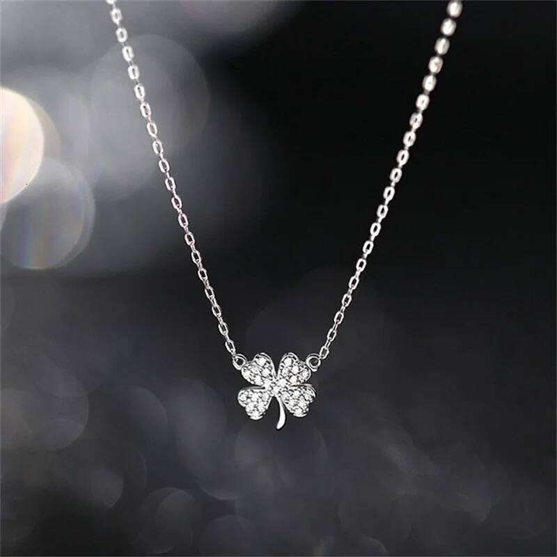 Jewellery Necklace Designer Jewellery Four Leaf Clover Luck Leaves Sweater Choker Crystal Cubic Zirconia Pendant Adjustable Chain for Daily Wear Gift 