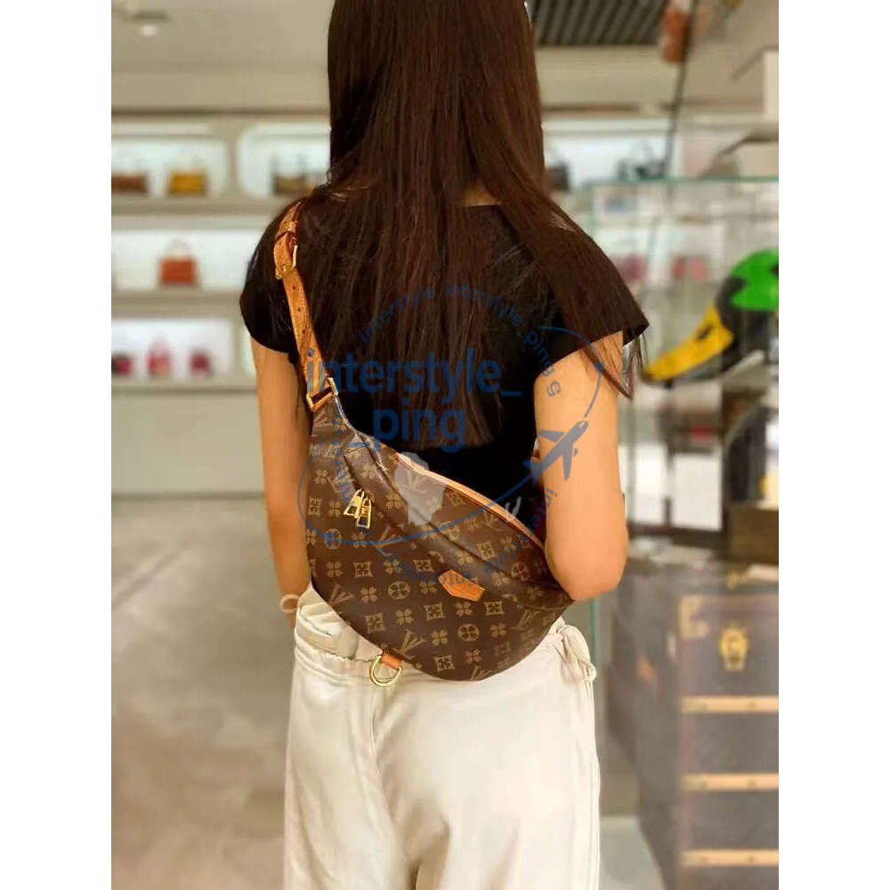 High quality Designer luxury bumbag crossbody belt pouch bags waist pack purse men women fashion Cross body Bags Handbags Chest Bum bag Fanny Pack Bag