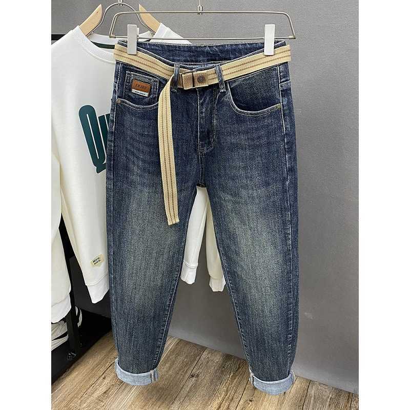 Casual American Sty… - image