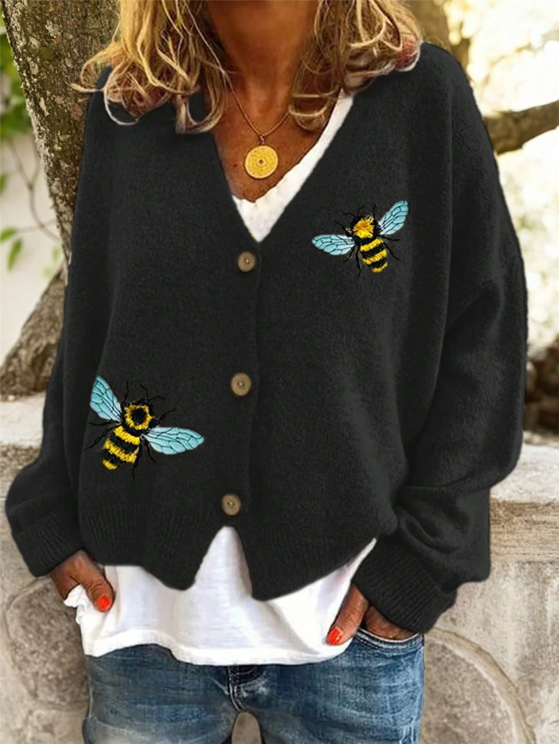 Luxury Brand Designer Clothes 2025 Autumn Winter Fashion Street V-Neck Animal Pattern Design Knitted Cardigan Sweater For