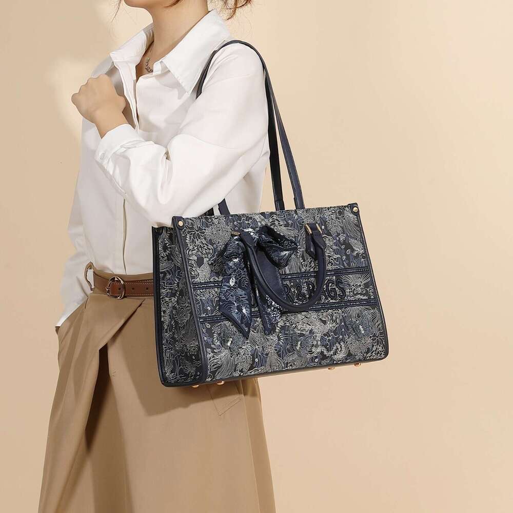 Brand 2026 New Genuine Leather Commuter Large Capacity Handheld Shoulder Tote Bag Women's One Piece Dropshipping