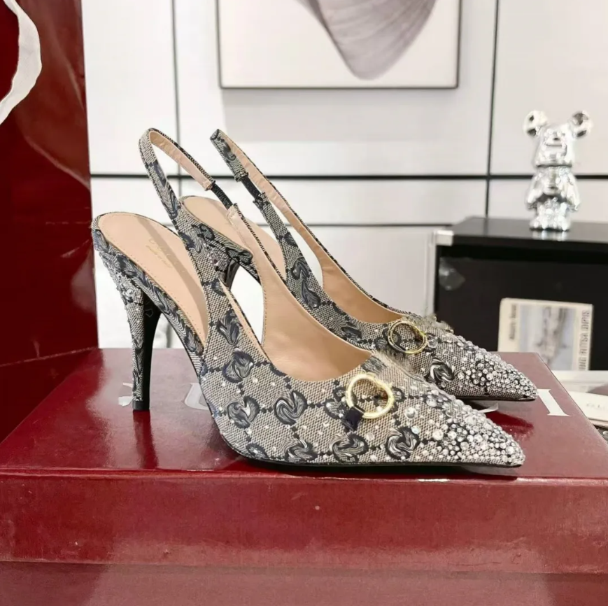 2026 Designer Shoes Luxury heels Women's Sandals Genuine Leather With Beads Women's Thin Heels Sandals Platform Sandals Wedding Shoes 4cm 35-42