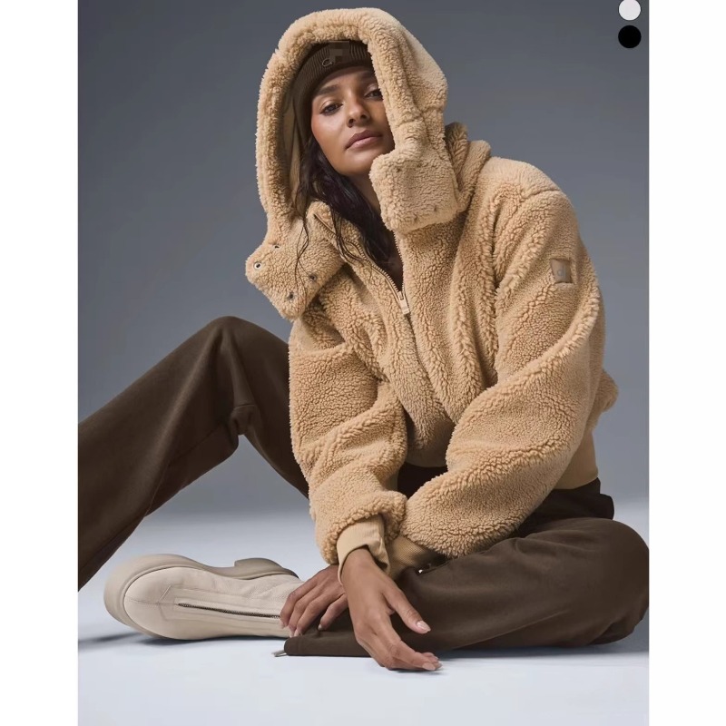 Autumn/Winter Women… - image