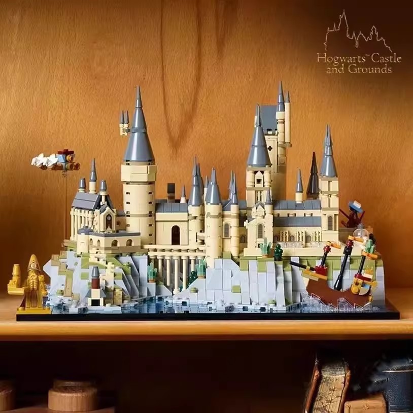 76419 Harry Potter Hogwarts Castle And Courtyard Building Set Model Street Scene Toy