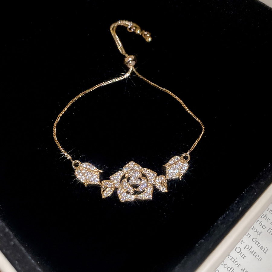 French Style Super Shiny Zircon Flower Elegant Sweet Niche Temperament Versatile Bracelet Light Luxury High-end Feel Women's Jewelry