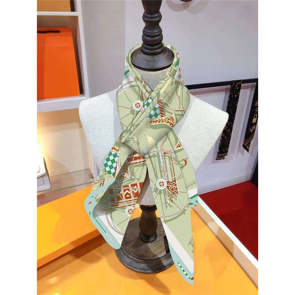 90Cm Square Women's Design Twill Silk Shawl Blanket, Luxurious Bandana Fashion Scarf, Headscarf Blanket