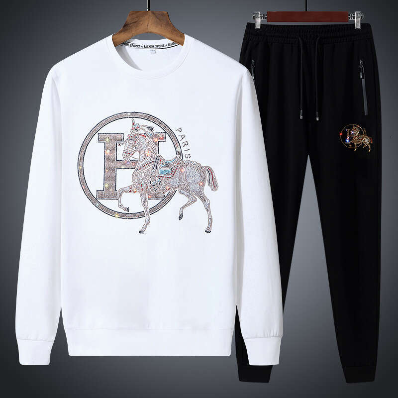 High-End Men's Autumn Top 2025 New Rhinestone Sports Suit Two-Piece Set