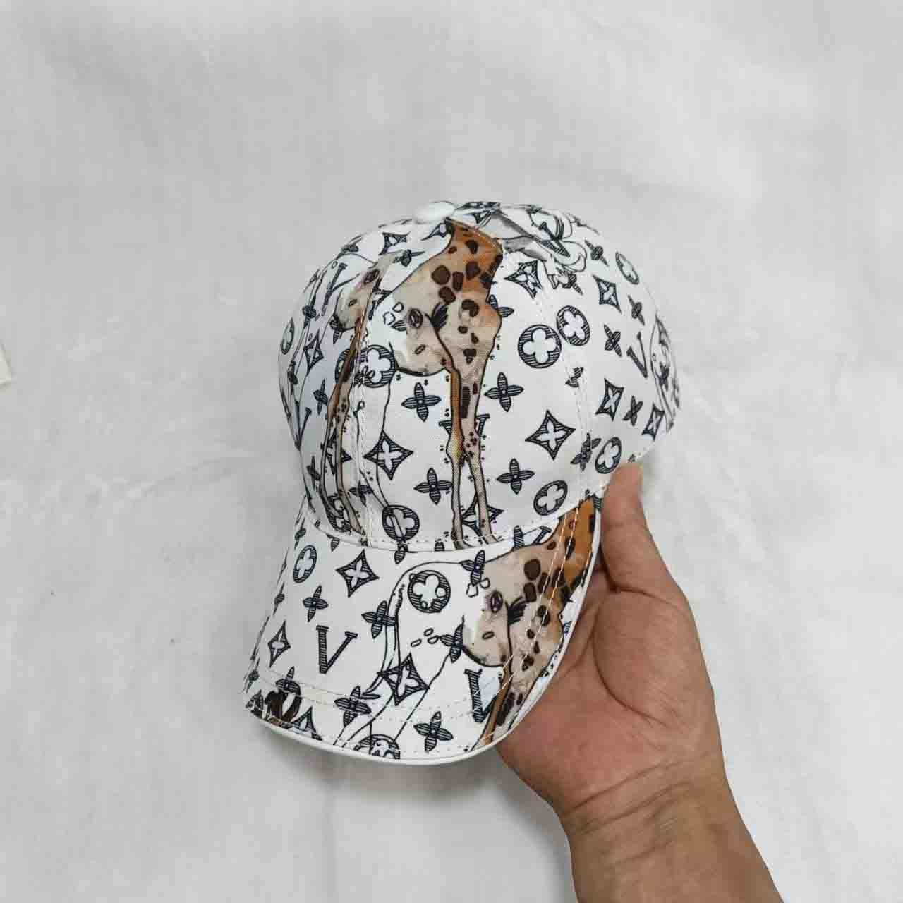 Men Women Ball Cap fashion summer Baseball Cap sun Hats Outdoor Casquette Sport Sunhat Unisex Snapback solid color Baseball Hats Casual Caps