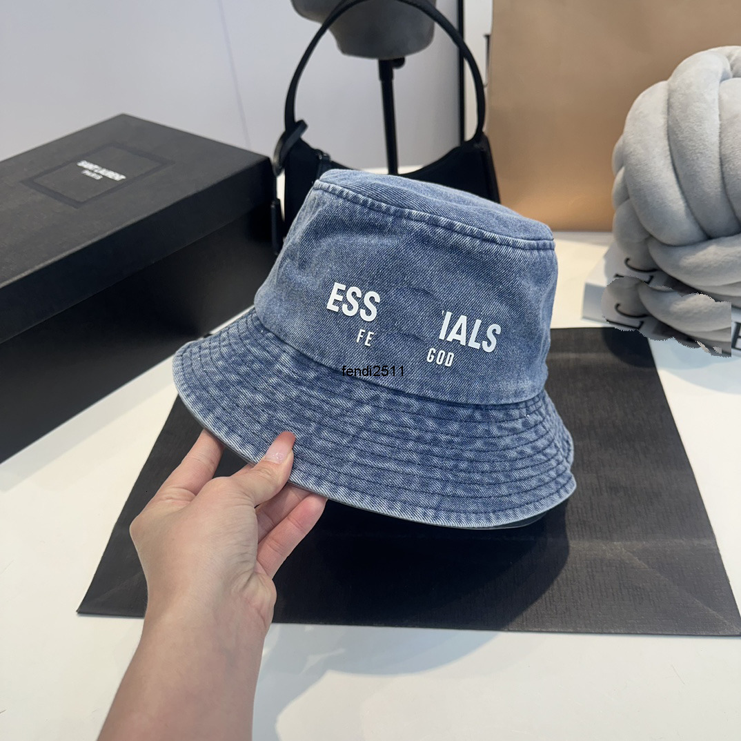 Wide Brim Hats Bucket Hats Bucket Hat Casual Unisex luxury Caps Designer Hats Visors versatile cap summer sun hat seaside cotton cowboy washing hat can be worn by both