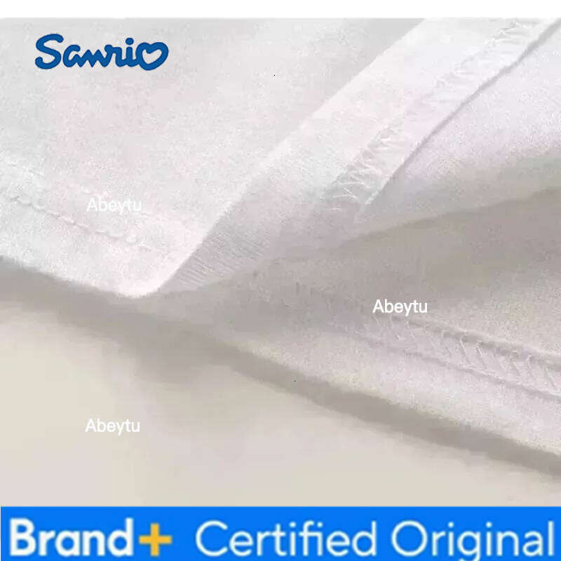 Sanrio Cartoon Print Short-sleeved T-shirt H260120