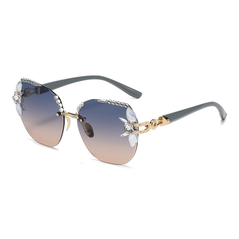 Luxury Brand Designer Sunglasses New Hot-Selling Diamond-Studded Cat Eye Sunglasses For Women, Rimless Gradient UV Protection Trendy Sunglasses