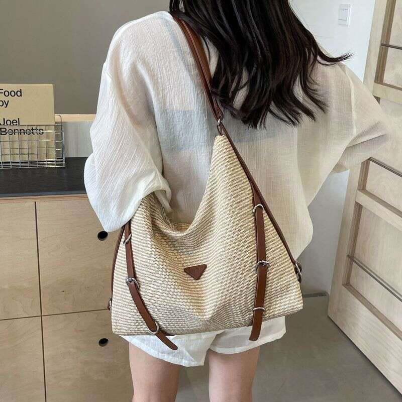 Free shipping 2026 new Vintage Style Women's Tote Four Seasons High-Value Large Capacity Commuter Backpack Versatile Light Luxury Single Shoulder