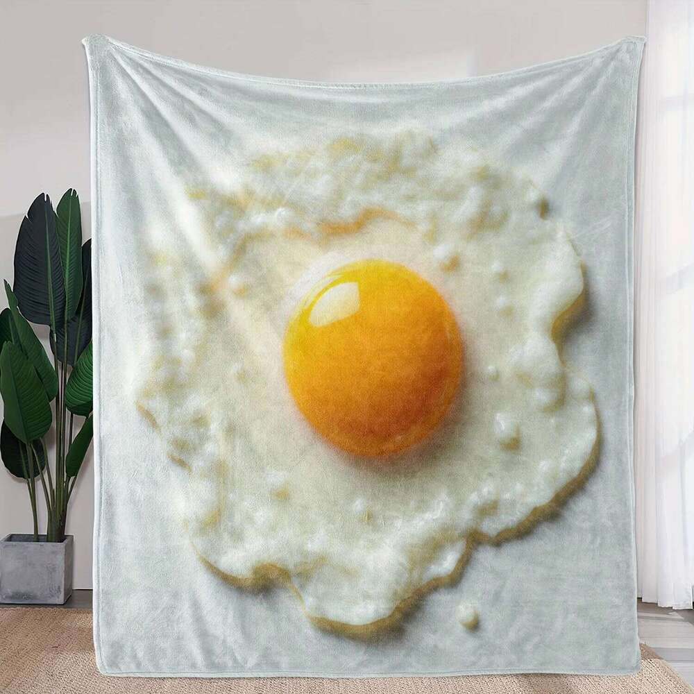 1pc Flannel Blanket with Scrambled Egg Pattern, Warm and Soft Polyester Fabric for Sofa, Bed, Car, Office, Camping & Travel W260120